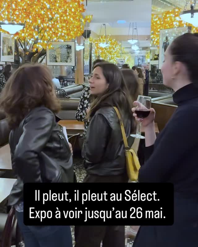 Décrochage de l’expo le 26 mai de 18h à 20h en présence de Sophie Moisan. On vous attend. #leselect #sophiemoisan #ilpleut #artiti.art